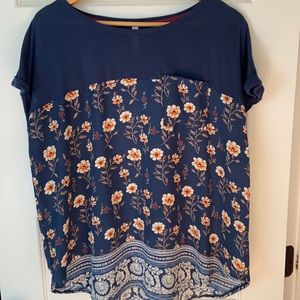 Top blue floral